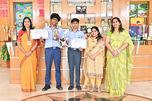 drone-race-at-stem-expo-2025-PQRMMH